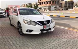 نيسان ألتيما